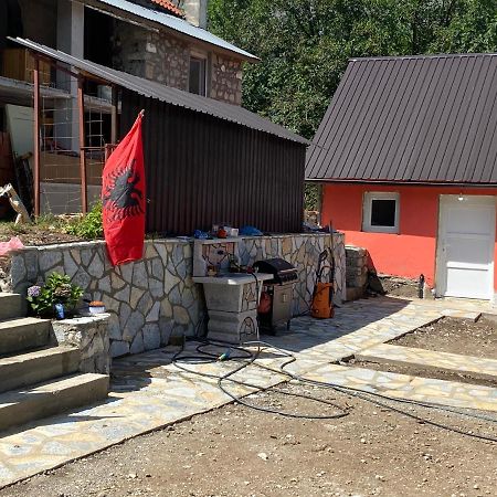 Ferienwohnung Casa Illyria Gusinje Exterior foto