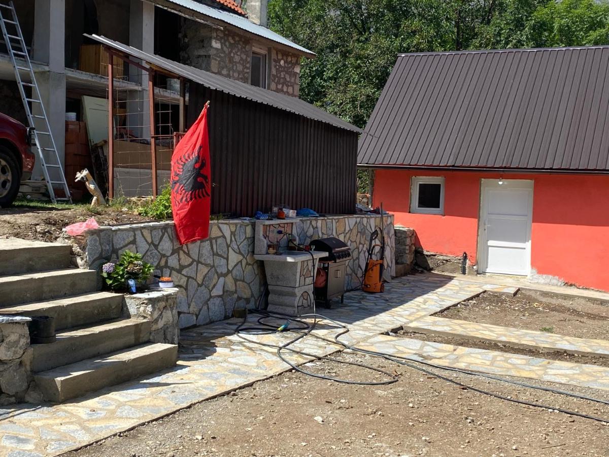 Ferienwohnung Casa Illyria Gusinje Exterior foto